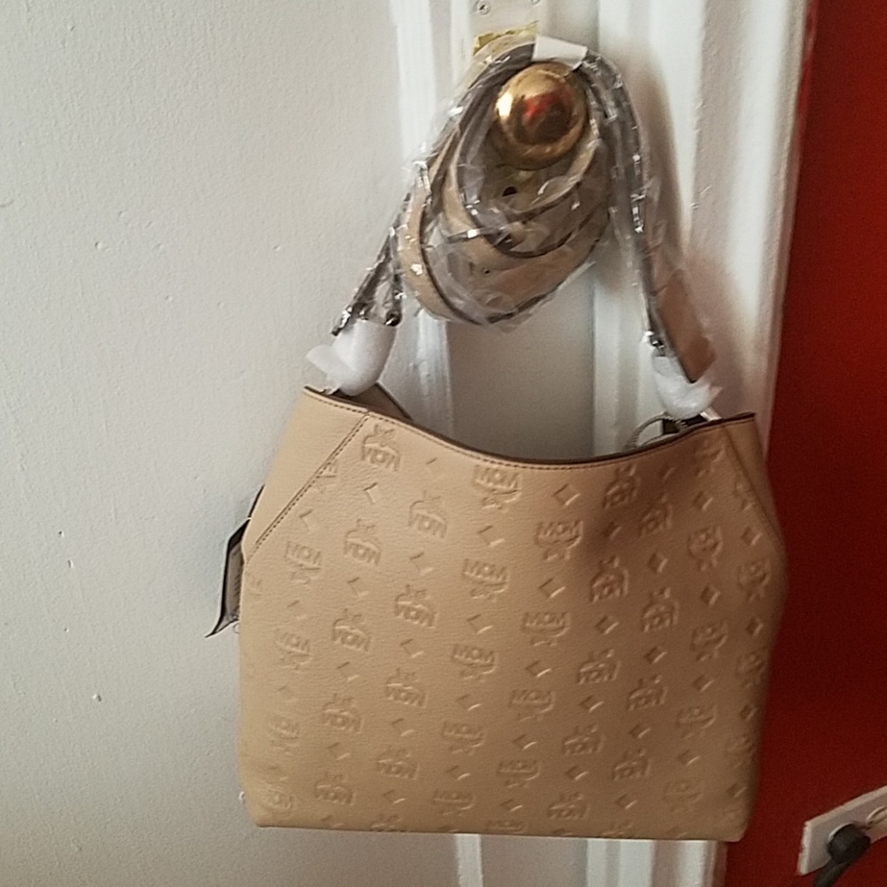 Bag - Picture 5 of 7